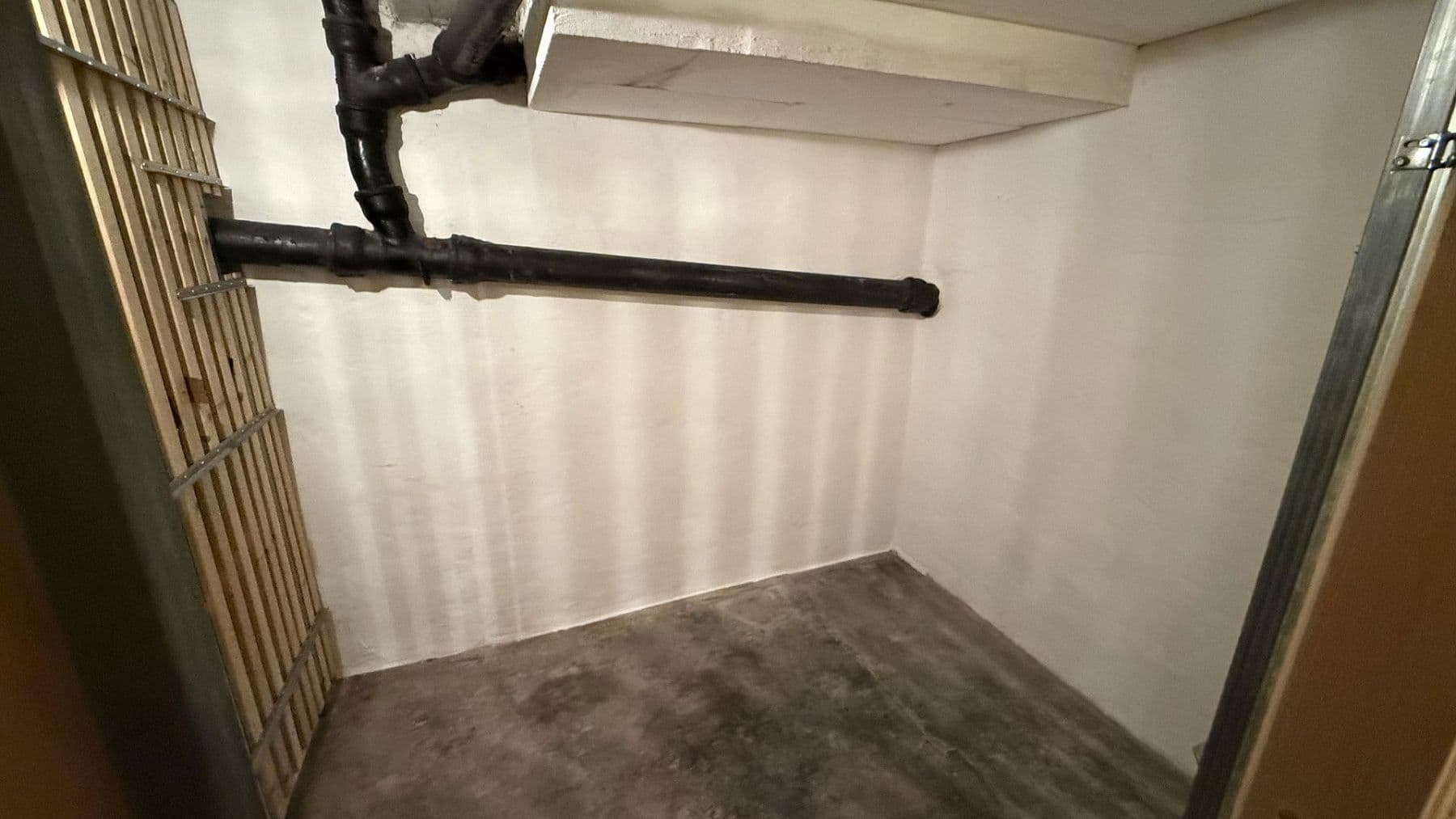 Pronájem bytu 4+kk 106 m², Stuttgart, Bádensko-Württembersko Pronájem bytu 4+kk 106 m², Stuttgart, Bádensko-Württembersko