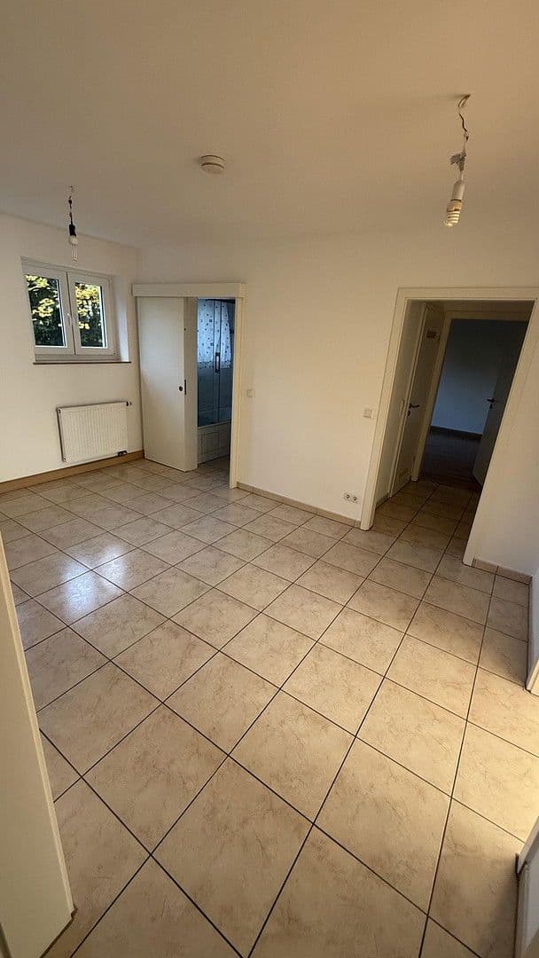 Pronájem bytu 4+kk 106 m², Stuttgart, Bádensko-Württembersko Pronájem bytu 4+kk 106 m², Stuttgart, Bádensko-Württembersko