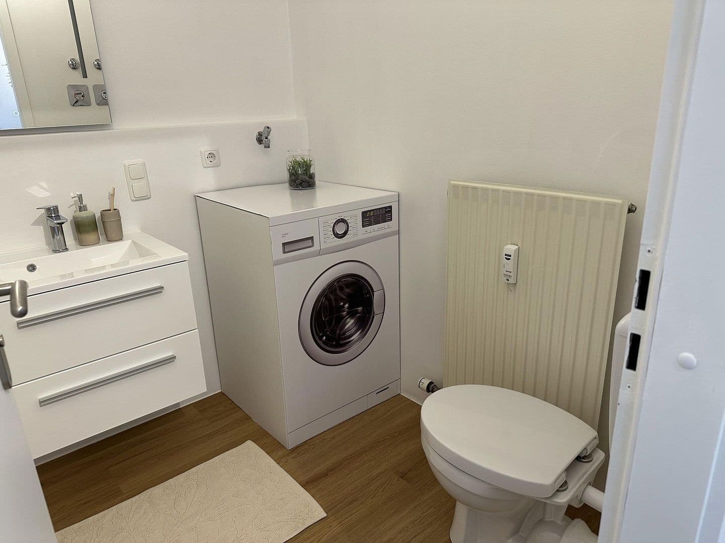 Pronájem bytu 1+1 34 m², Unterschleissheim, Bavorsko Pronájem bytu 1+1 34 m², Unterschleissheim, Bavorsko