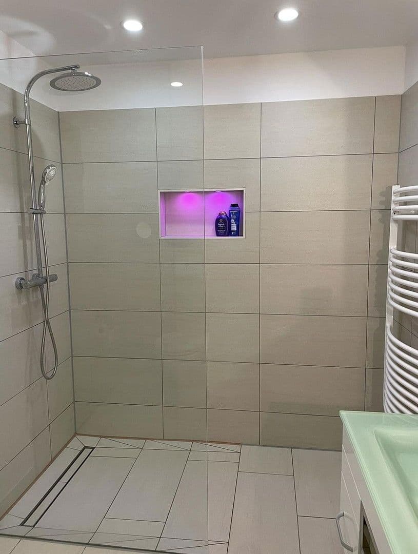 Prodej domu 256 m², pozemek 808 m², Köln - Worringen, Severní Porýní-Vestfálsko Prodej domu 256 m², pozemek 808 m², Köln - Worringen, Severní Porýní-Vestfálsko