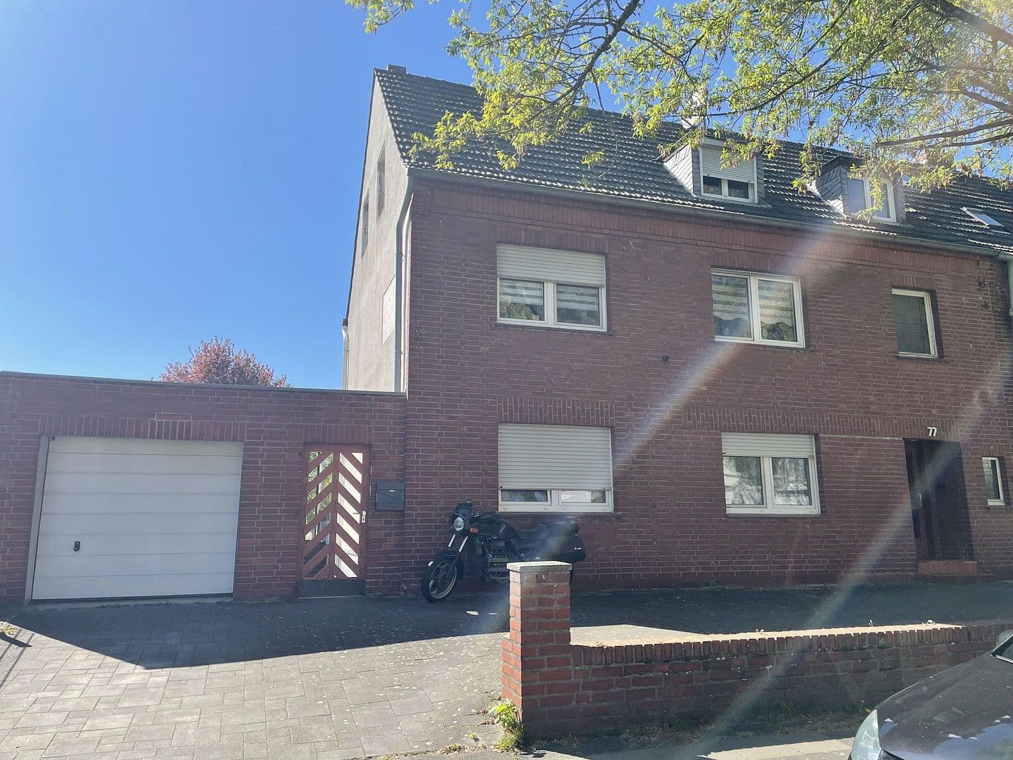 Prodej domu 256 m², pozemek 808 m², Köln - Worringen, Severní Porýní-Vestfálsko Prodej domu 256 m², pozemek 808 m², Köln - Worringen, Severní Porýní-Vestfálsko