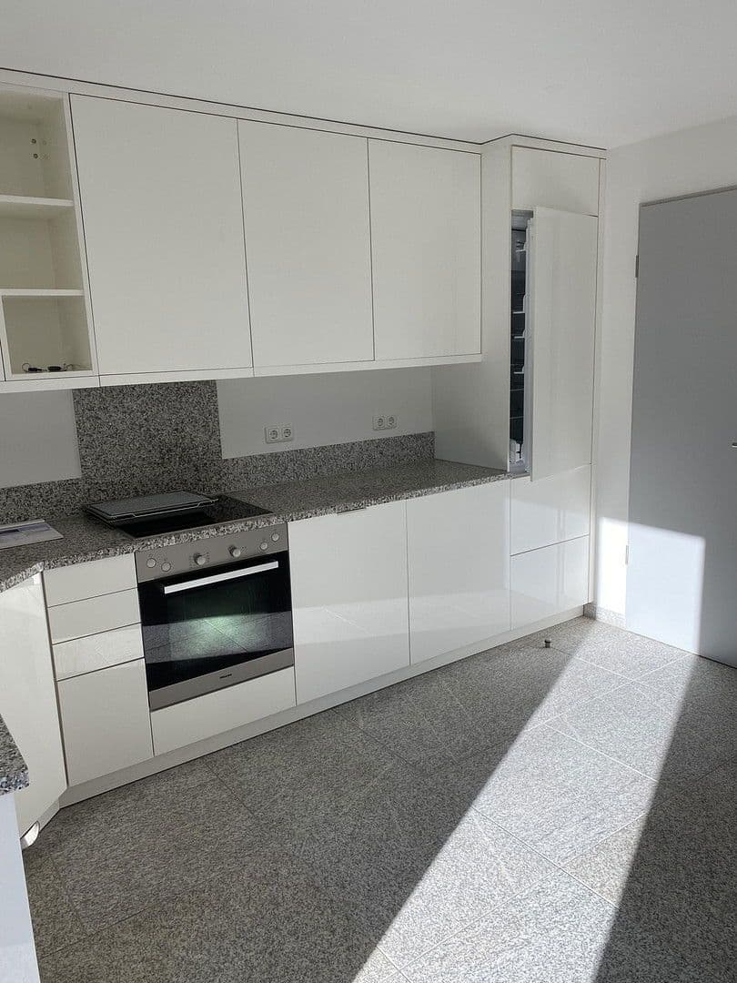 Pronájem bytu 4+1 115 m², Franz Marc Str 1c, Puchheim, Bavorsko Pronájem bytu 4+1 115 m², Franz Marc Str 1c, Puchheim, Bavorsko