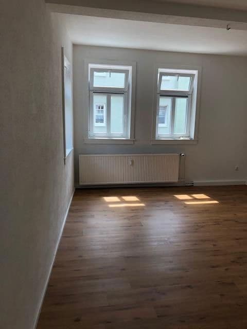 Pronájem bytu 1+1 55 m², Stadelstraße 1, Suhl, Durynsko Pronájem bytu 1+1 55 m², Stadelstraße 1, Suhl, Durynsko