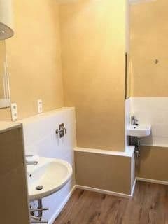 Pronájem bytu 1+1 55 m², Stadelstraße 1, Suhl, Durynsko Pronájem bytu 1+1 55 m², Stadelstraße 1, Suhl, Durynsko