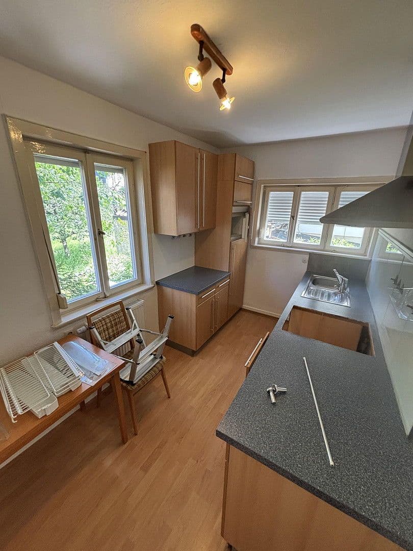 Pronájem bytu 3+1 74 m², Esslingen am Neckar, Bádensko-Württembersko Pronájem bytu 3+1 74 m², Esslingen am Neckar, Bádensko-Württembersko