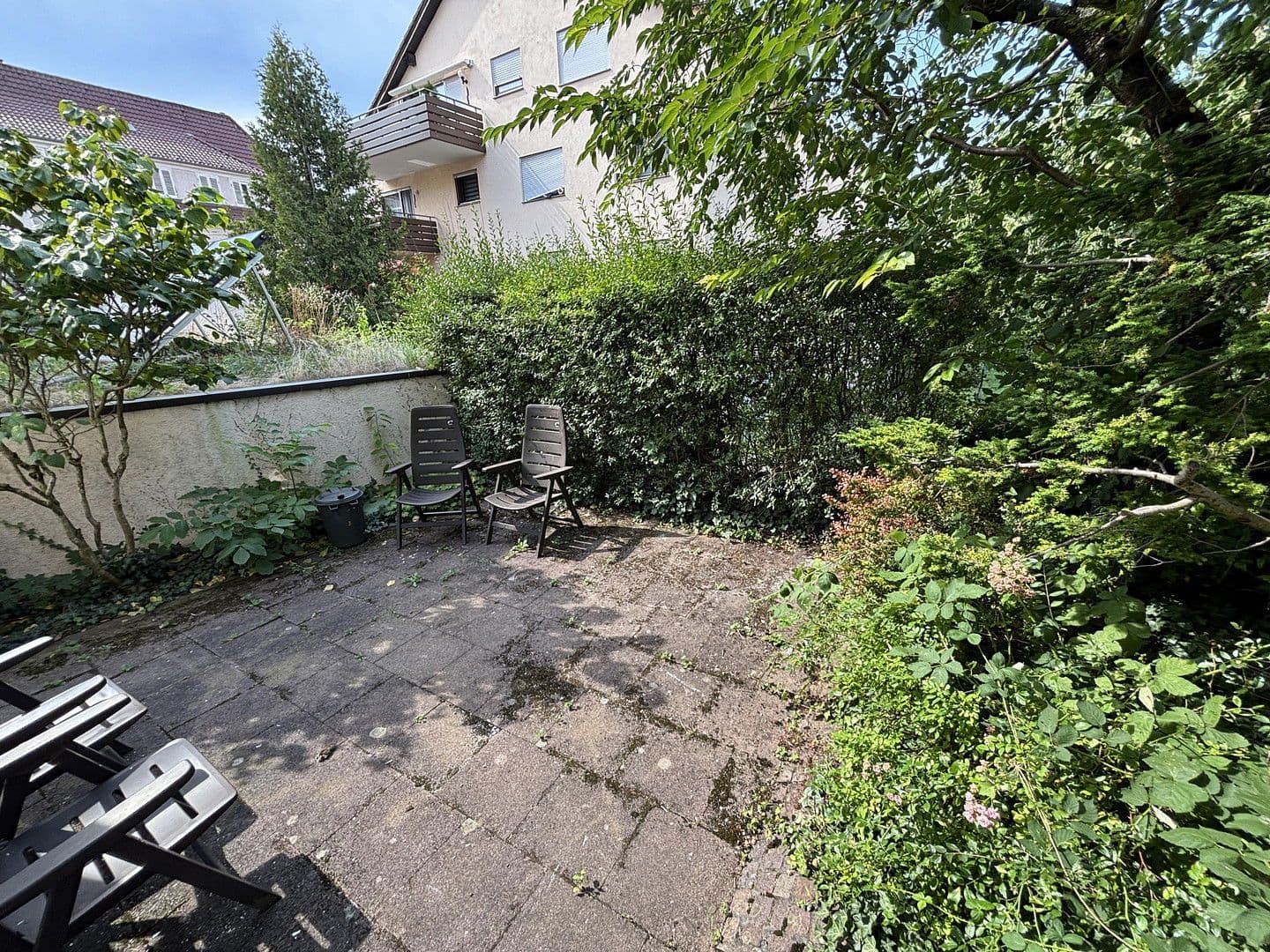 Pronájem bytu 3+1 74 m², Esslingen am Neckar, Bádensko-Württembersko Pronájem bytu 3+1 74 m², Esslingen am Neckar, Bádensko-Württembersko