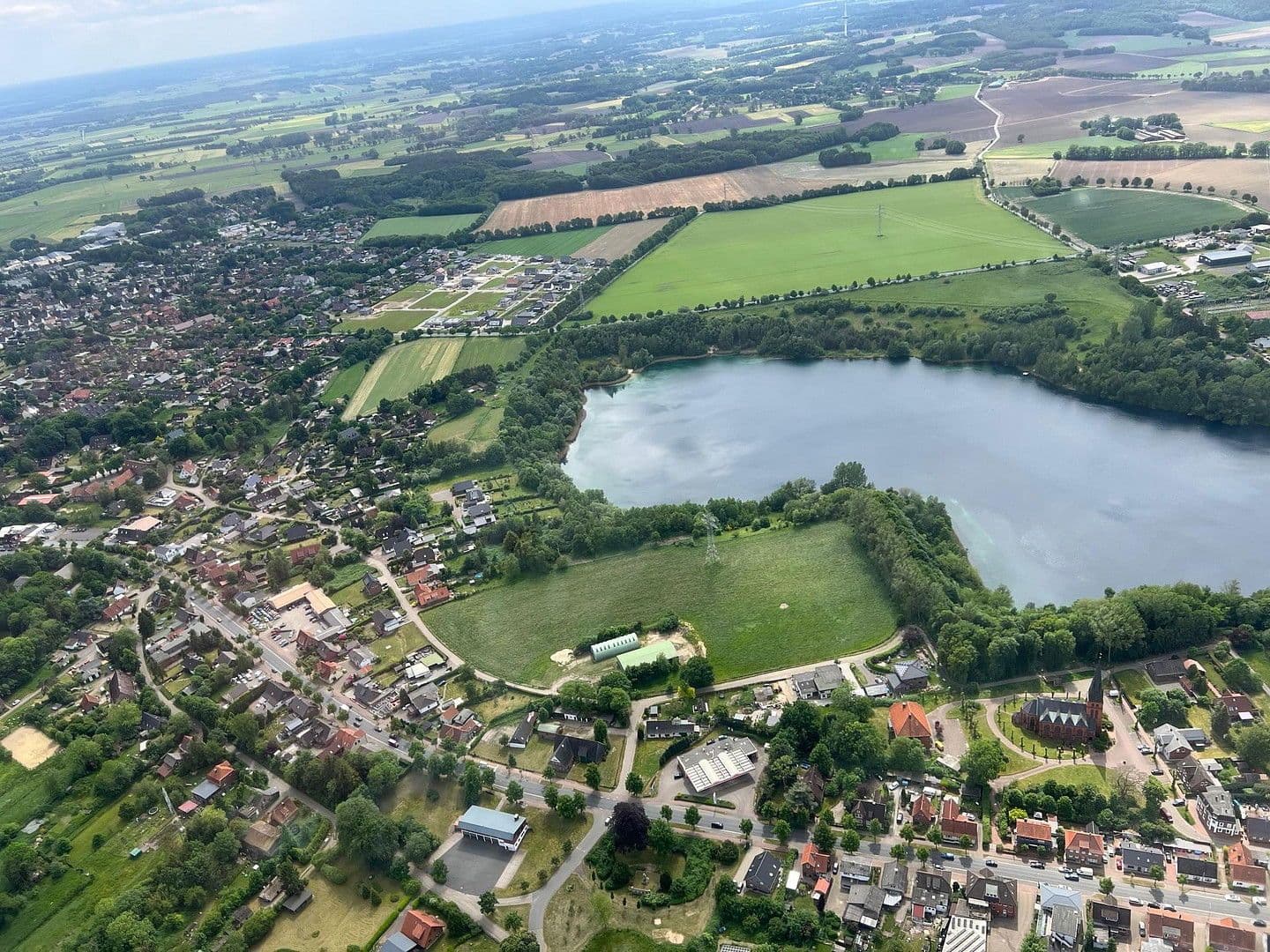 Prodej pozemku 1.000 m², Hemmoor, Dolní Sasko Prodej pozemku 1.000 m², Hemmoor, Dolní Sasko