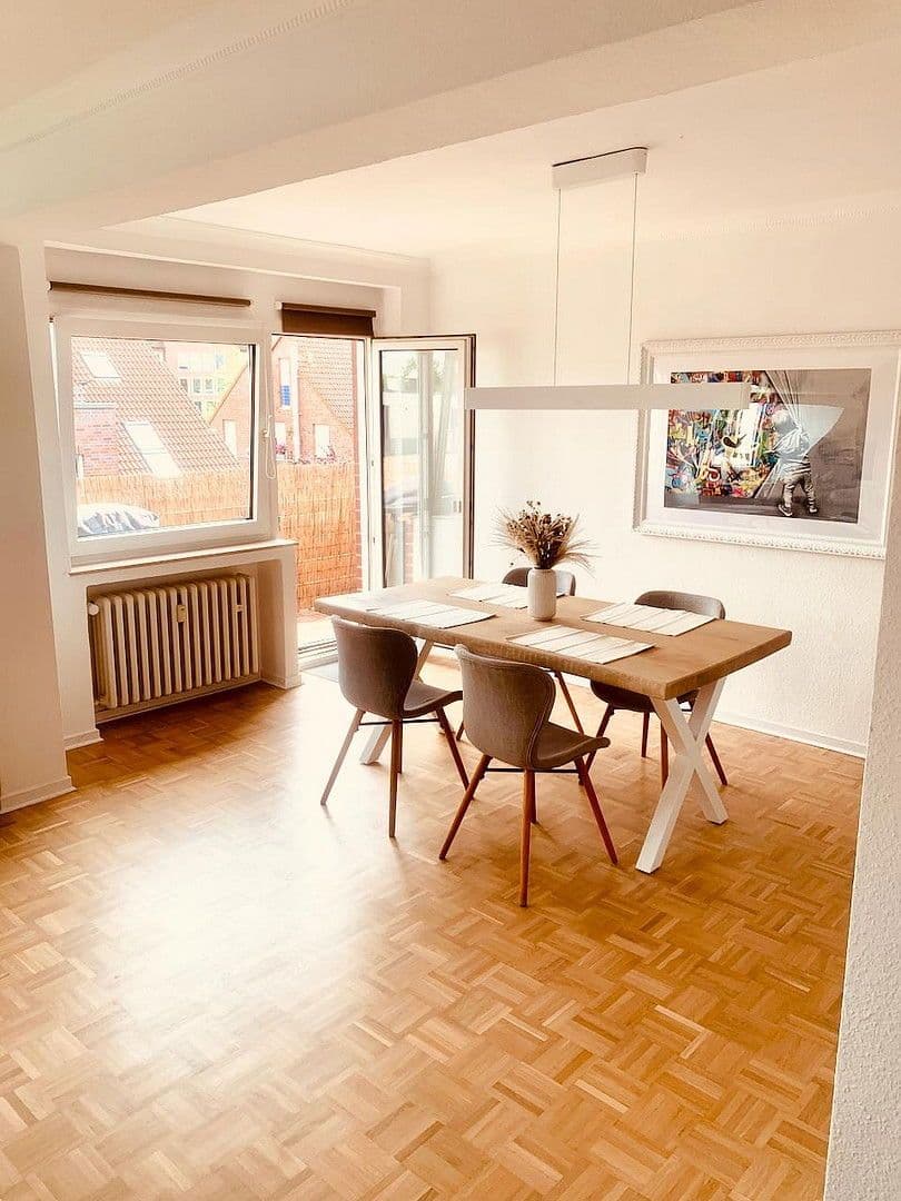 Pronájem bytu 3+1 100 m², Münster, Severní Porýní-Vestfálsko Pronájem bytu 3+1 100 m², Münster, Severní Porýní-Vestfálsko