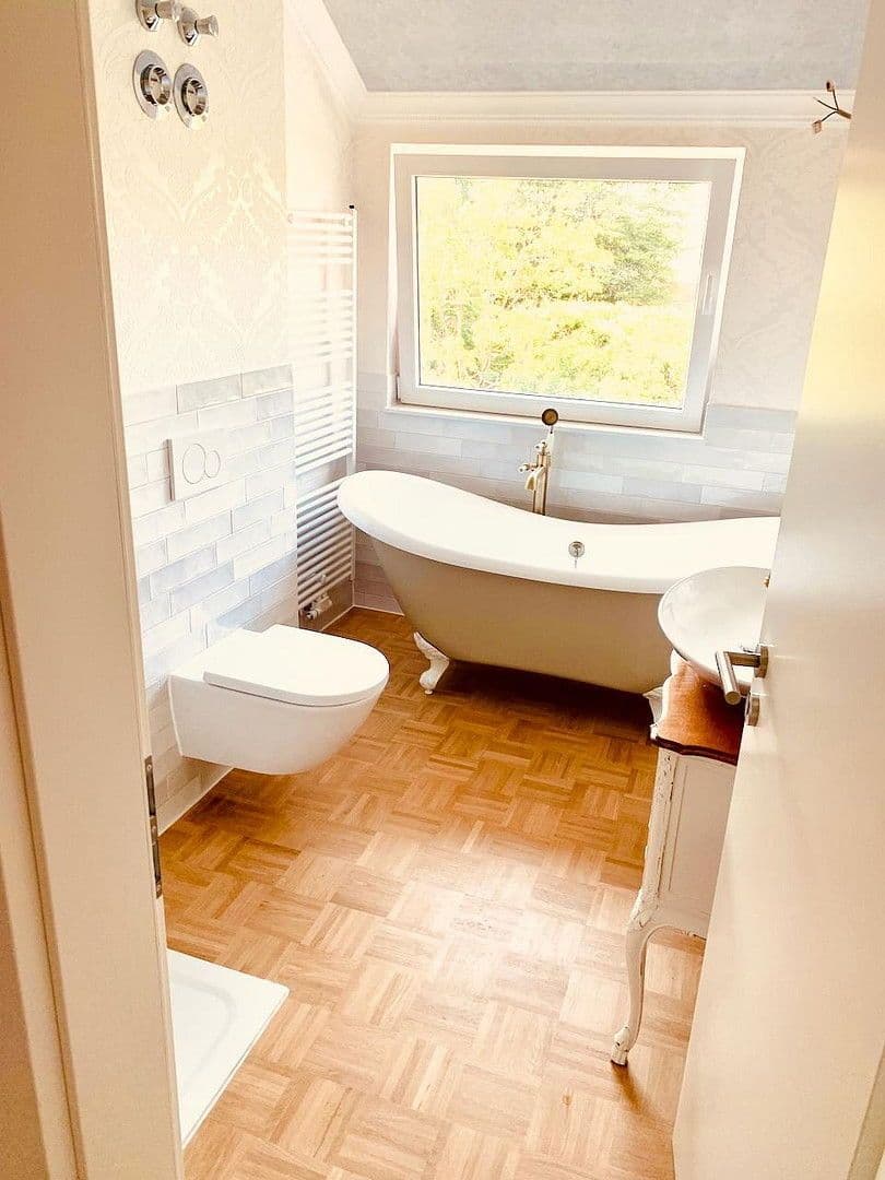 Pronájem bytu 3+1 100 m², Münster, Severní Porýní-Vestfálsko Pronájem bytu 3+1 100 m², Münster, Severní Porýní-Vestfálsko