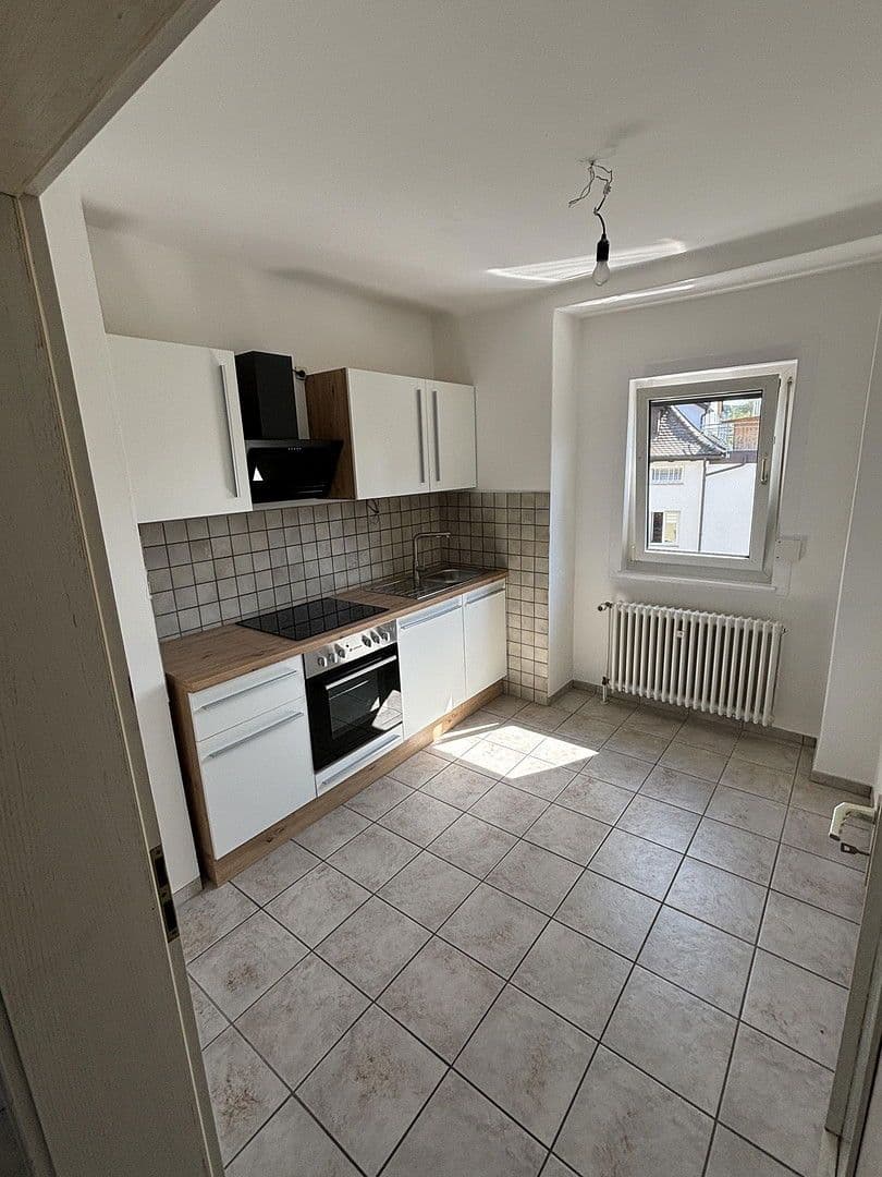 Pronájem bytu 3+1 63 m², Millotstraße 1, Nürtingen, Bádensko-Württembersko Pronájem bytu 3+1 63 m², Millotstraße 1, Nürtingen, Bádensko-Württembersko