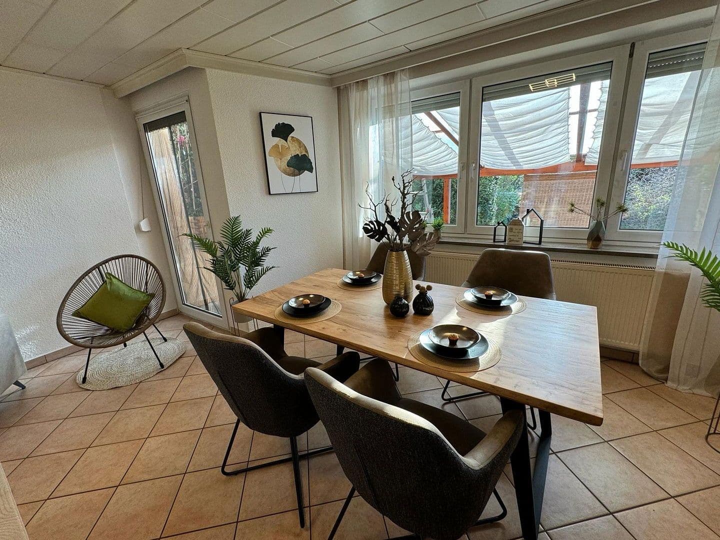 Pronájem bytu 3+1 85 m², Eichstätter Platz 8, Nürnberg, Bavorsko Pronájem bytu 3+1 85 m², Eichstätter Platz 8, Nürnberg, Bavorsko