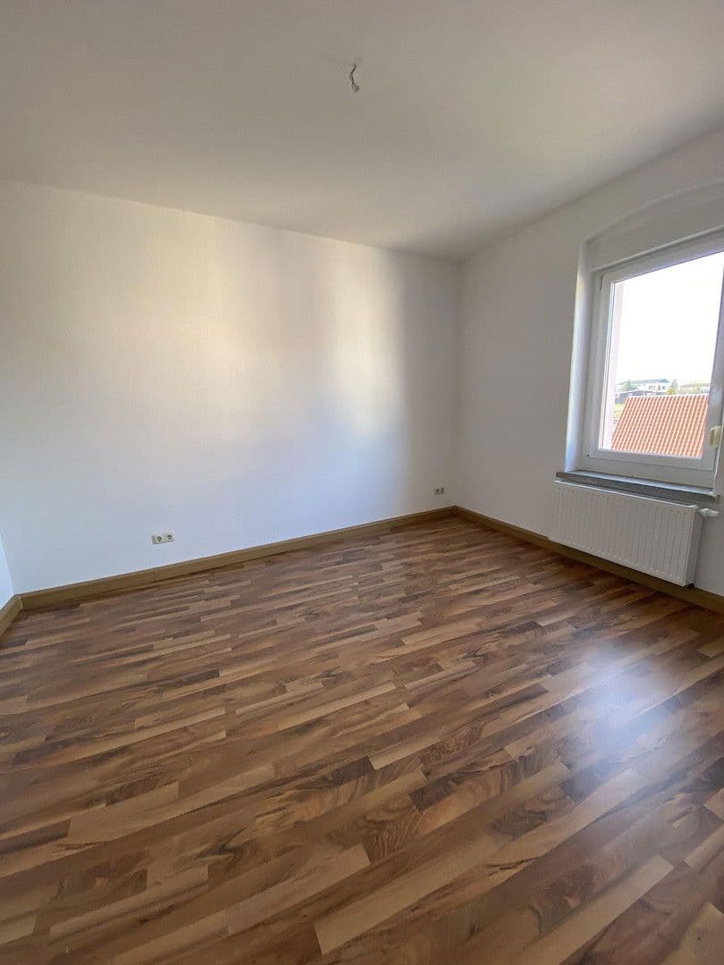 Pronájem bytu 4+1 100 m², Starohrad, Durynsko Pronájem bytu 4+1 100 m², Starohrad, Durynsko