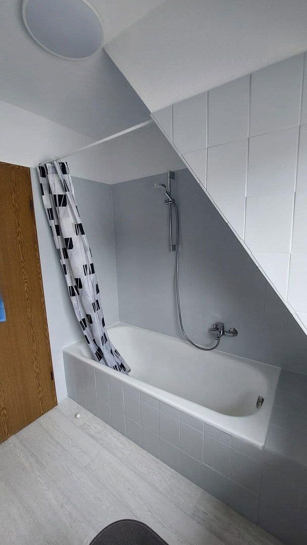 Pronájem bytu 2+1 50 m², Aschaffenburg, Bavorsko Pronájem bytu 2+1 50 m², Aschaffenburg, Bavorsko