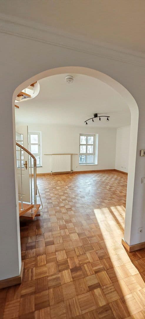 Pronájem bytu 3+kk 93 m², Alzey, Porýní-Falc Pronájem bytu 3+kk 93 m², Alzey, Porýní-Falc