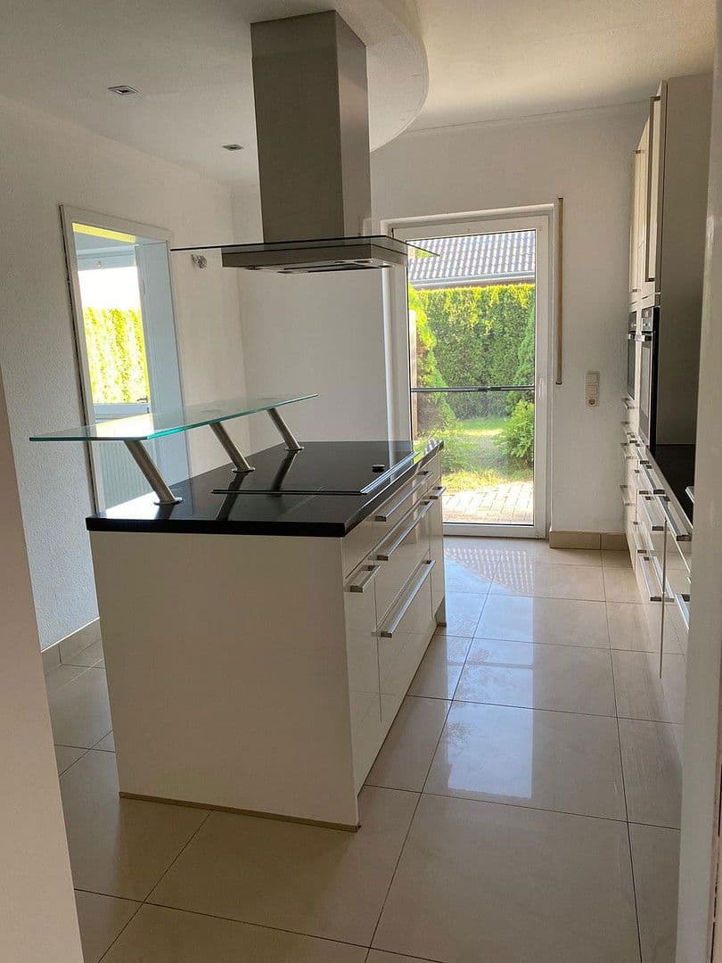 Prodej domu 140 m², pozemek 580 m², Elsfleth, Dolní Sasko Prodej domu 140 m², pozemek 580 m², Elsfleth, Dolní Sasko