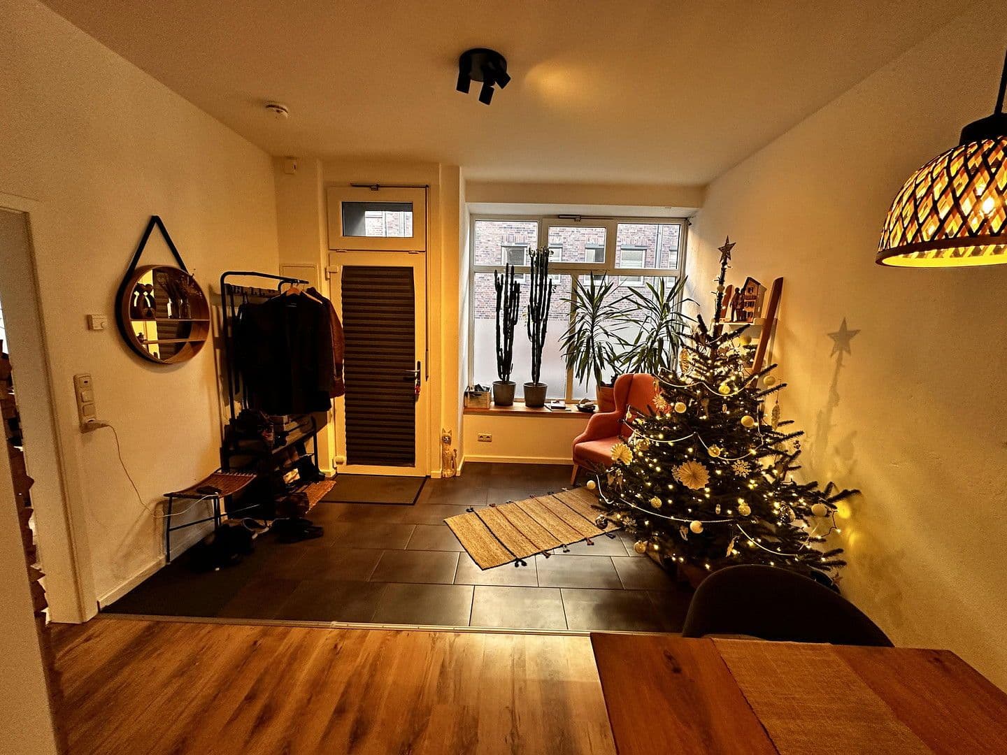 Pronájem bytu 3+1 85 m², Molkereistraße 4, Schwerin, Mecklenburg-Vorpommern Pronájem bytu 3+1 85 m², Molkereistraße 4, Schwerin, Mecklenburg-Vorpommern