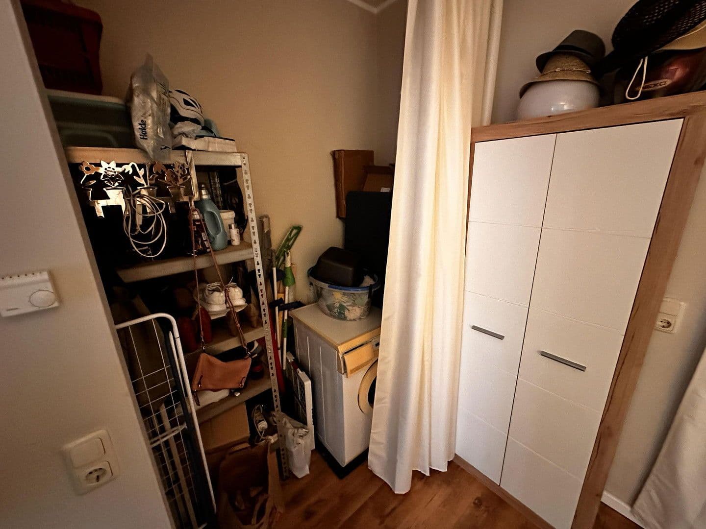 Pronájem bytu 3+1 85 m², Molkereistraße 4, Schwerin, Mecklenburg-Vorpommern Pronájem bytu 3+1 85 m², Molkereistraße 4, Schwerin, Mecklenburg-Vorpommern