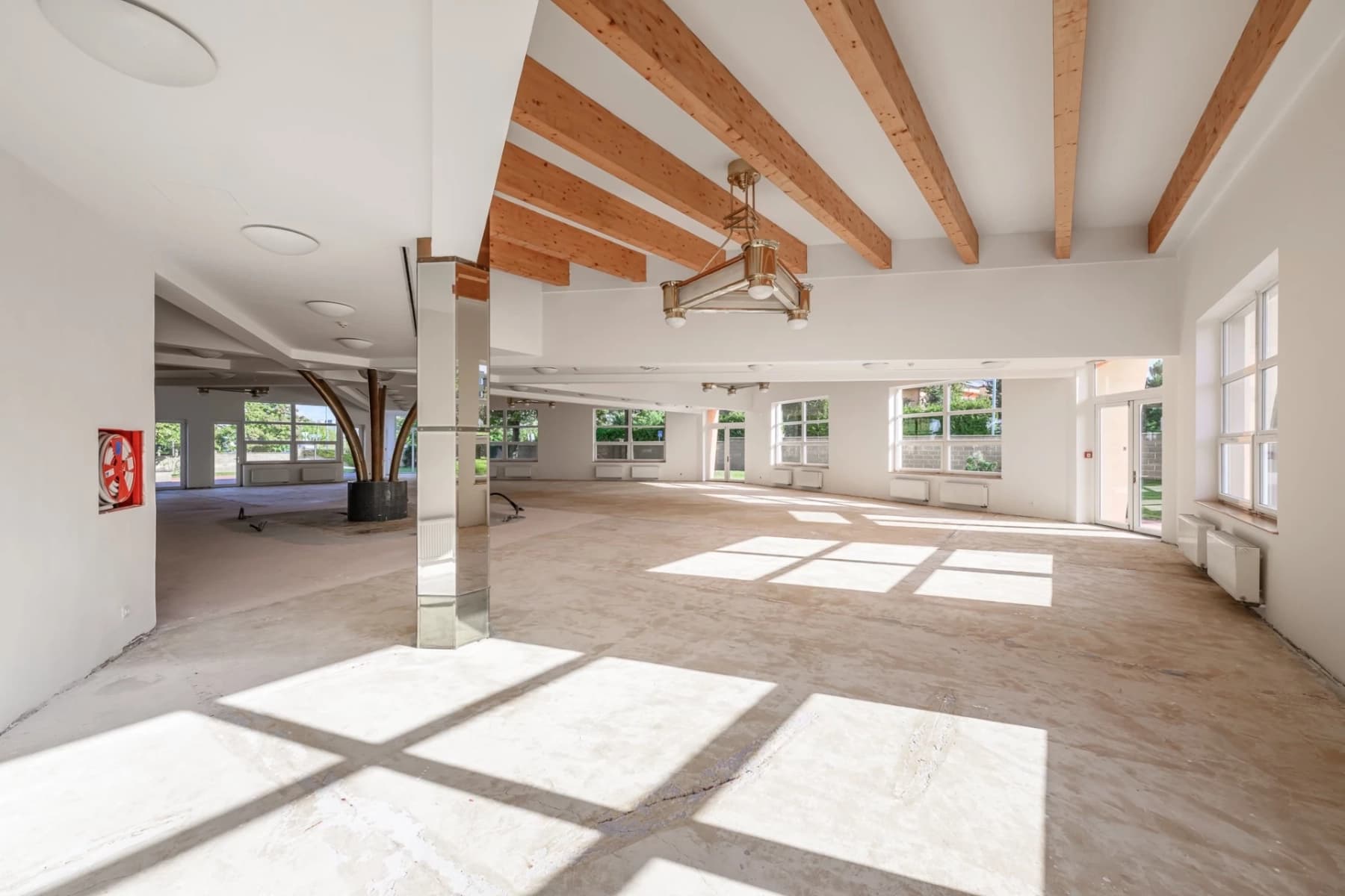 Prodej nebytového prostoru 2.162 m², Čenětická, Praha, Praha Prodej nebytového prostoru 2.162 m², Čenětická, Praha, Praha