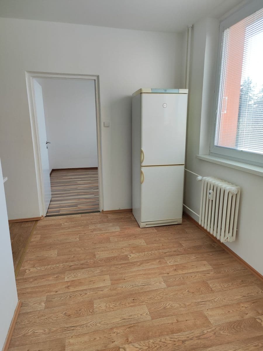 Pronájem bytu 3+1 68 m², Kúty, Zlín, Zlínský kraj Pronájem bytu 3+1 68 m², Kúty, Zlín, Zlínský kraj