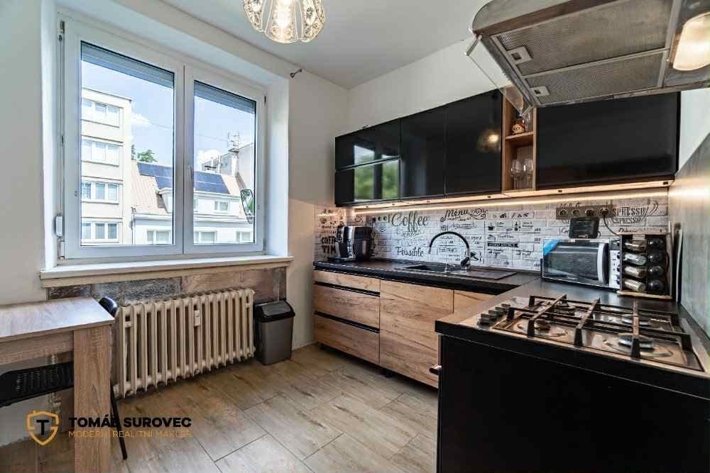 Pronájem bytu 2+1 54 m², Sokolská, Zlín, Zlínský kraj Pronájem bytu 2+1 54 m², Sokolská, Zlín, Zlínský kraj
