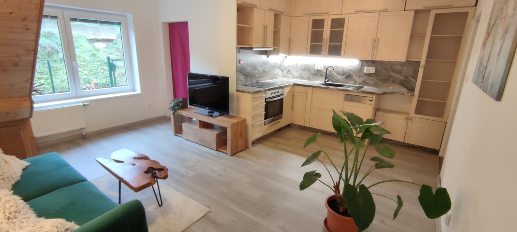 Pronájem bytu 2+kk 64 m², Zátopkova, Milovice, Středočeský kraj Pronájem bytu 2+kk 64 m², Zátopkova, Milovice, Středočeský kraj