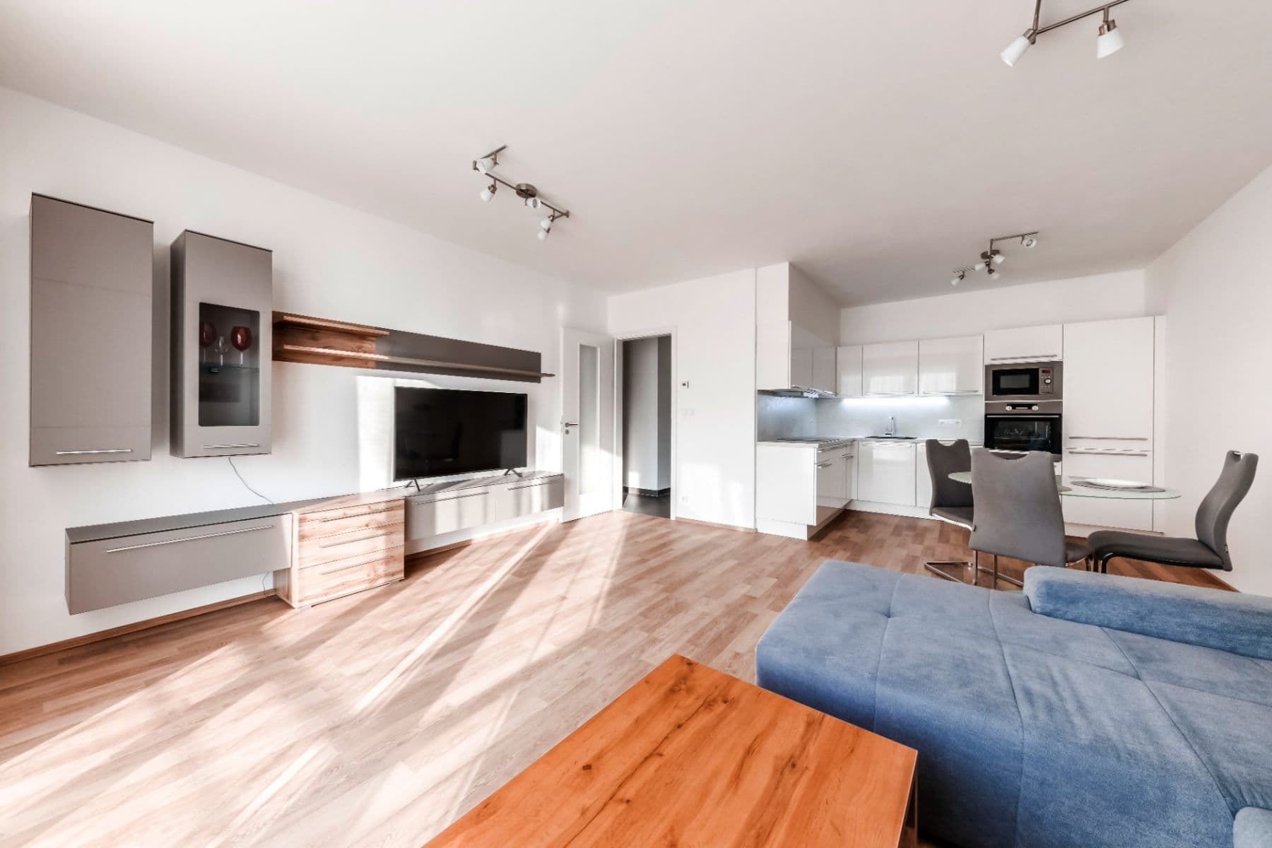 Pronájem bytu 3+kk 78 m², Toufarova, Praha, Praha Pronájem bytu 3+kk 78 m², Toufarova, Praha, Praha