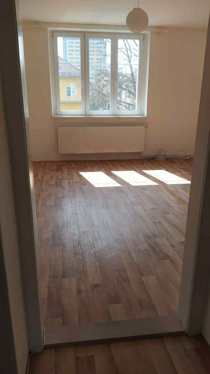 Pronájem bytu 2+1 53 m², Vodova, Brno, Jihomoravský kraj Pronájem bytu 2+1 53 m², Vodova, Brno, Jihomoravský kraj