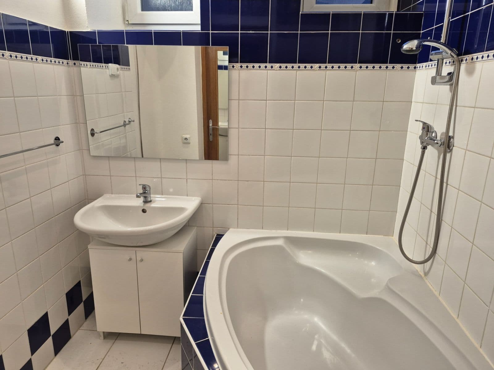 Pronájem bytu 1+1 41 m², nám. Svobody, Přerov, Olomoucký kraj Pronájem bytu 1+1 41 m², nám. Svobody, Přerov, Olomoucký kraj