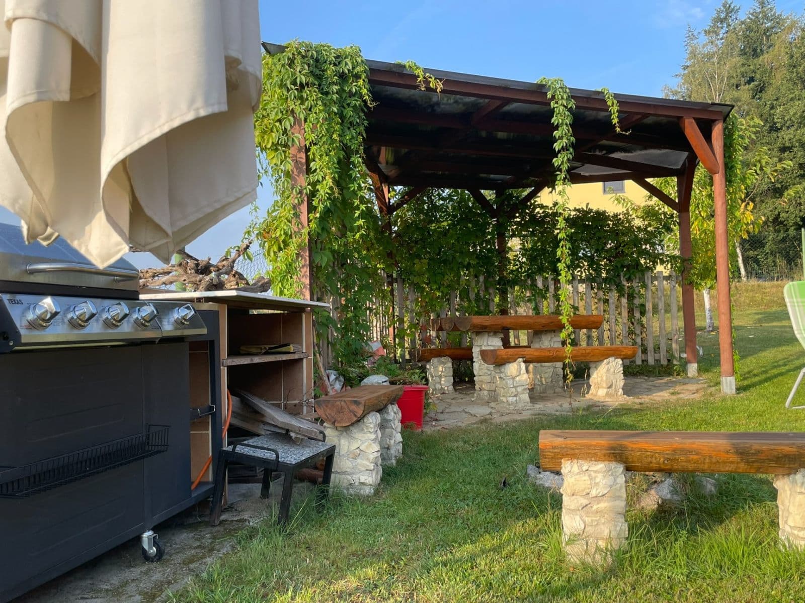 Prodej domu 73 m², pozemek 899 m², 23716, Líský, Středočeský kraj Prodej domu 73 m², pozemek 899 m², 23716, Líský, Středočeský kraj