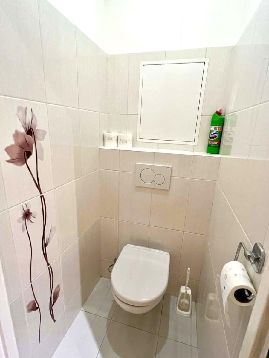 Pronájem bytu 1+1 34 m², Egyptská, Praha, Praha Pronájem bytu 1+1 34 m², Egyptská, Praha, Praha