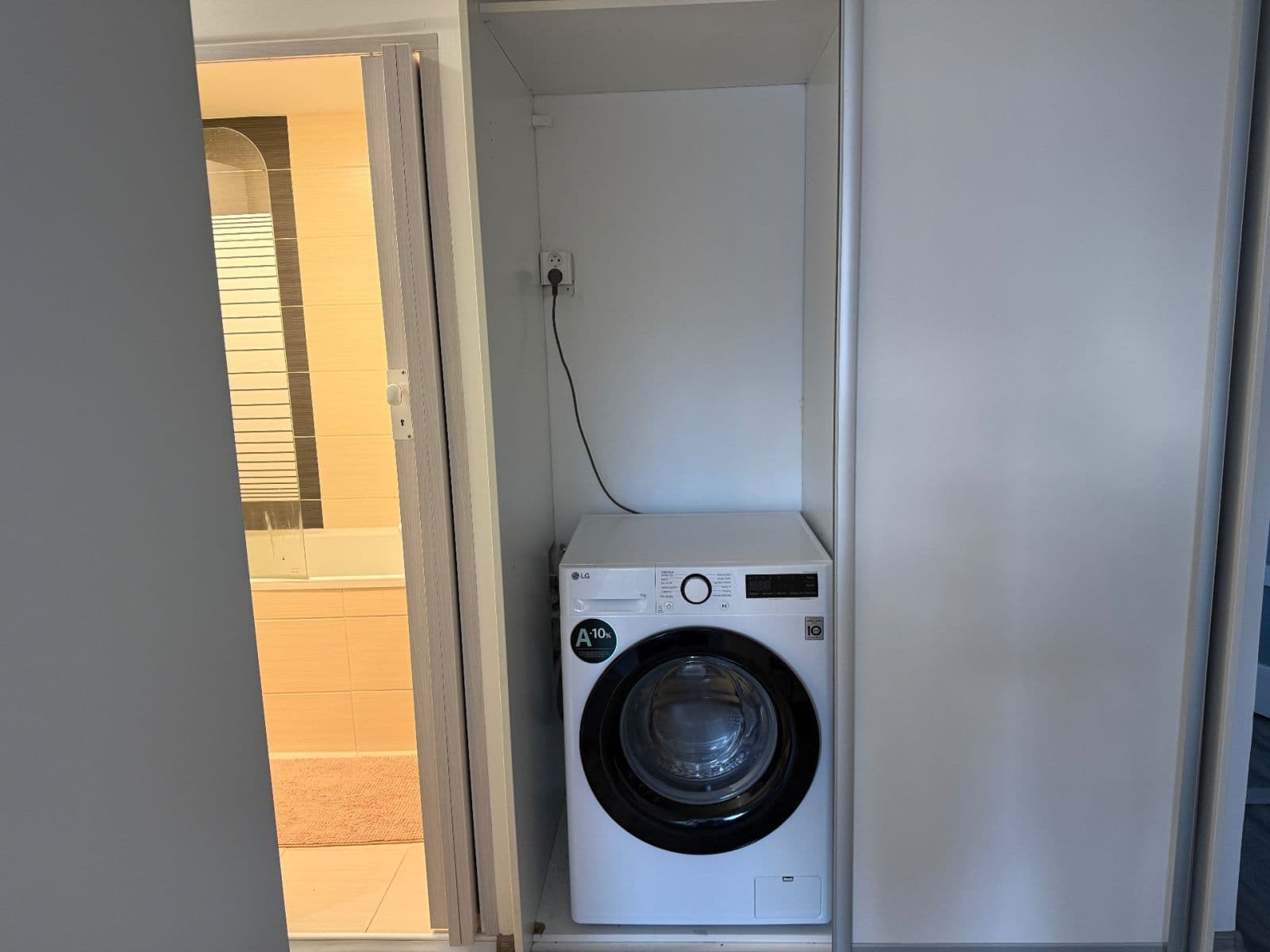 Pronájem bytu 3+1 70 m², Alejní, Teplice, Ústecký kraj Pronájem bytu 3+1 70 m², Alejní, Teplice, Ústecký kraj