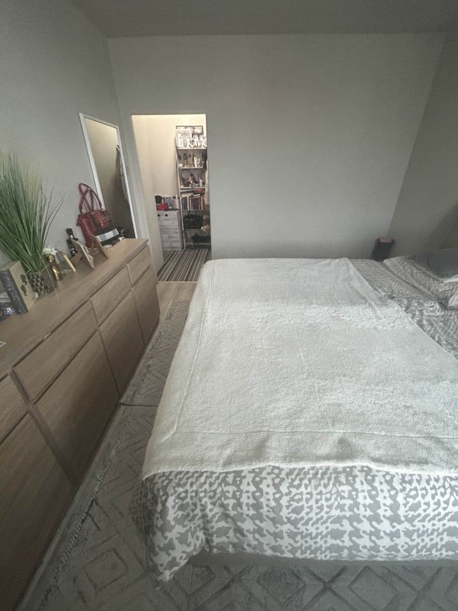 Pronájem bytu 2+1 57 m², Blatovská, Praha, Praha Pronájem bytu 2+1 57 m², Blatovská, Praha, Praha