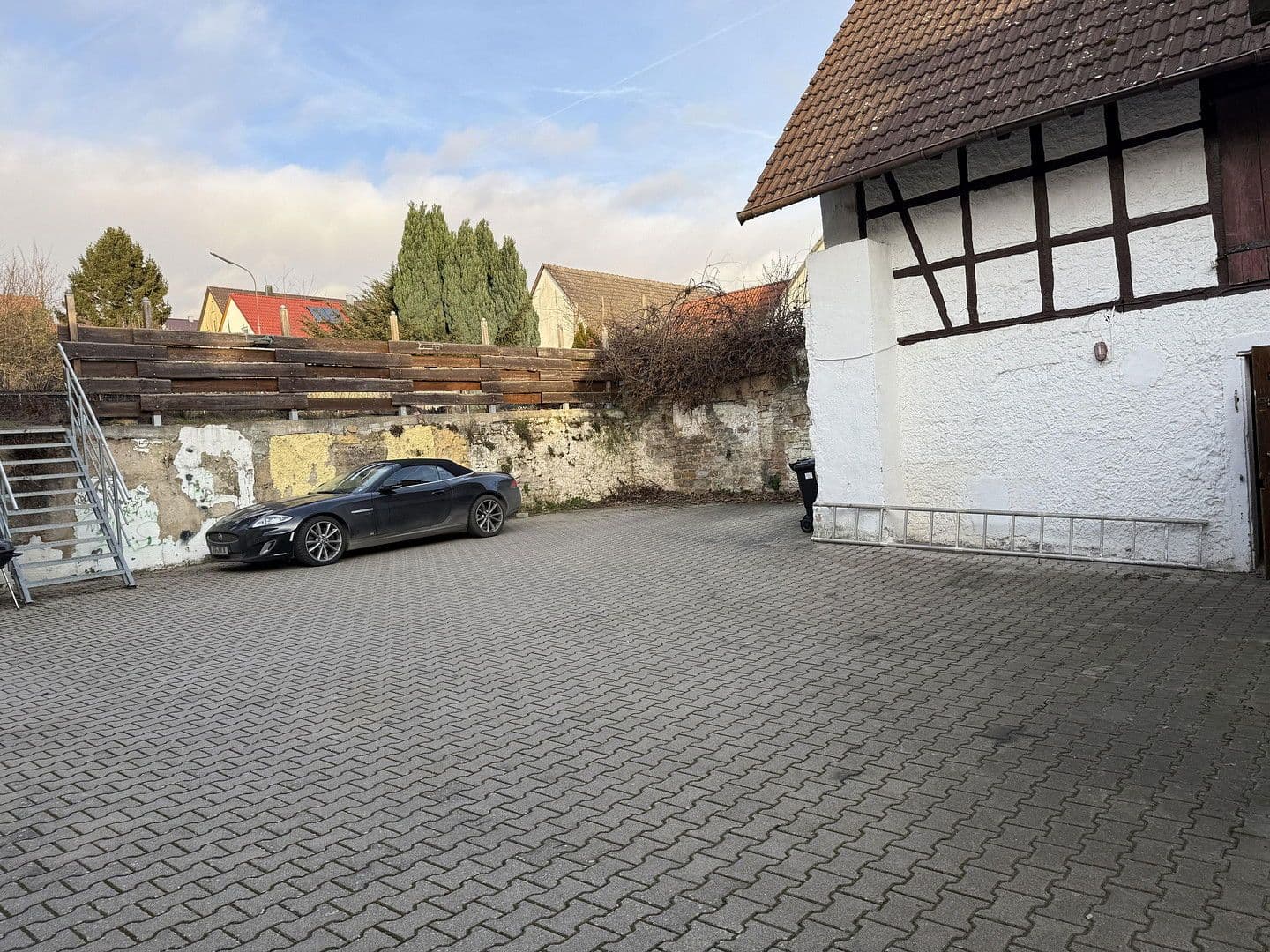 Prodej domu 100 m², pozemek 398 m², Heilbronn, Bádensko-Württembersko Prodej domu 100 m², pozemek 398 m², Heilbronn, Bádensko-Württembersko