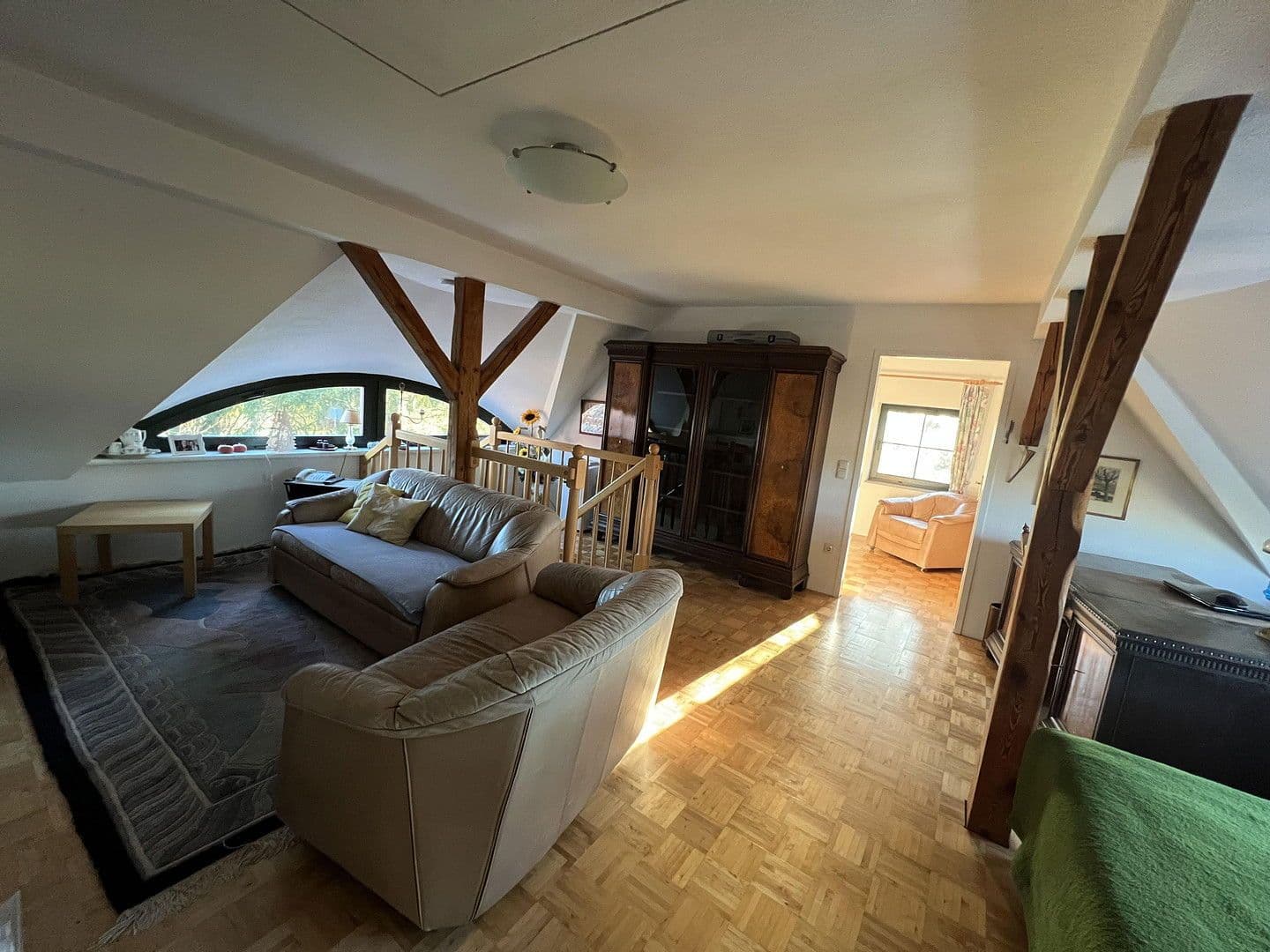 Prodej domu 232 m², pozemek 3.243 m², Meierstorfer Straße 2, Ruhner Berge, Mecklenburg-Vorpommern Prodej domu 232 m², pozemek 3.243 m², Meierstorfer Straße 2, Ruhner Berge, Mecklenburg-Vorpommern