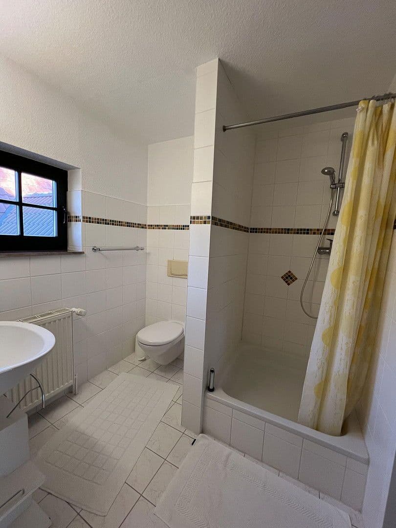 Prodej domu 232 m², pozemek 3.243 m², Meierstorfer Straße 2, Ruhner Berge, Mecklenburg-Vorpommern Prodej domu 232 m², pozemek 3.243 m², Meierstorfer Straße 2, Ruhner Berge, Mecklenburg-Vorpommern