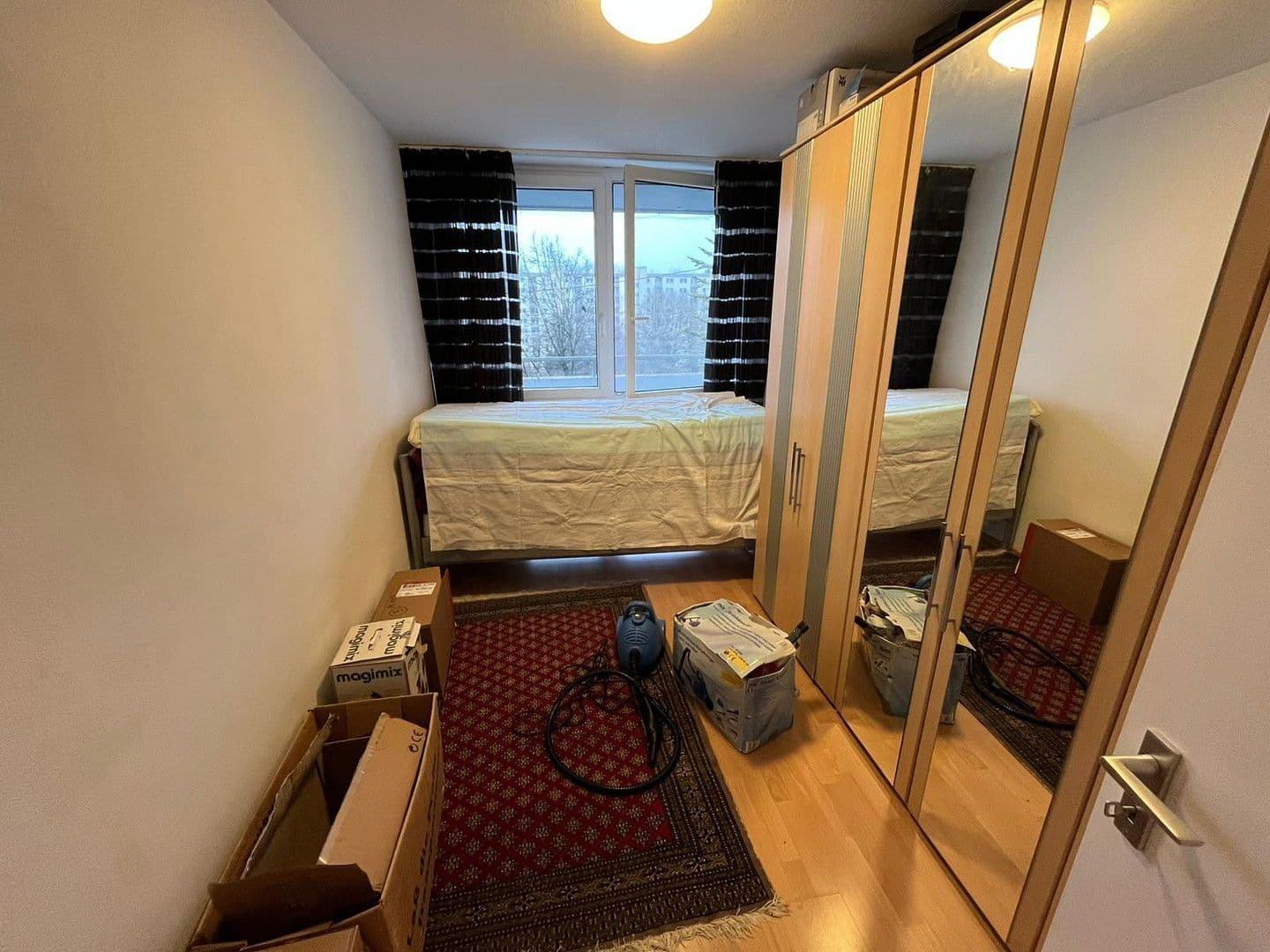 Pronájem bytu 3+1 78 m², Adenauerstraße 5, Puchheim, Bavorsko Pronájem bytu 3+1 78 m², Adenauerstraße 5, Puchheim, Bavorsko