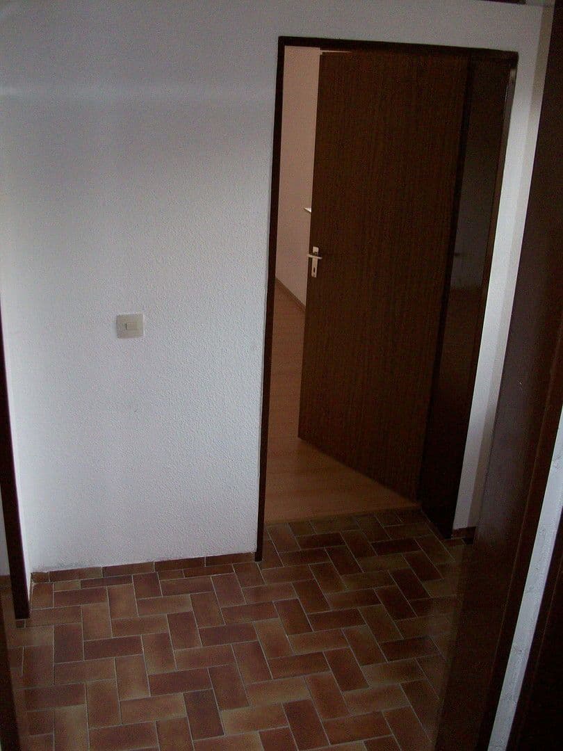 Pronájem bytu 1+1 22 m², Klosterstr. 76, Randersacker, Bavorsko Pronájem bytu 1+1 22 m², Klosterstr. 76, Randersacker, Bavorsko