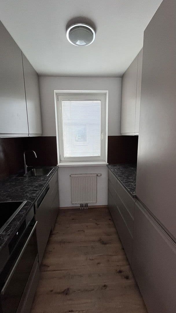 Pronájem bytu 3+1 75 m², Grundäckergasse 36, Wien, Wien Pronájem bytu 3+1 75 m², Grundäckergasse 36, Wien, Wien