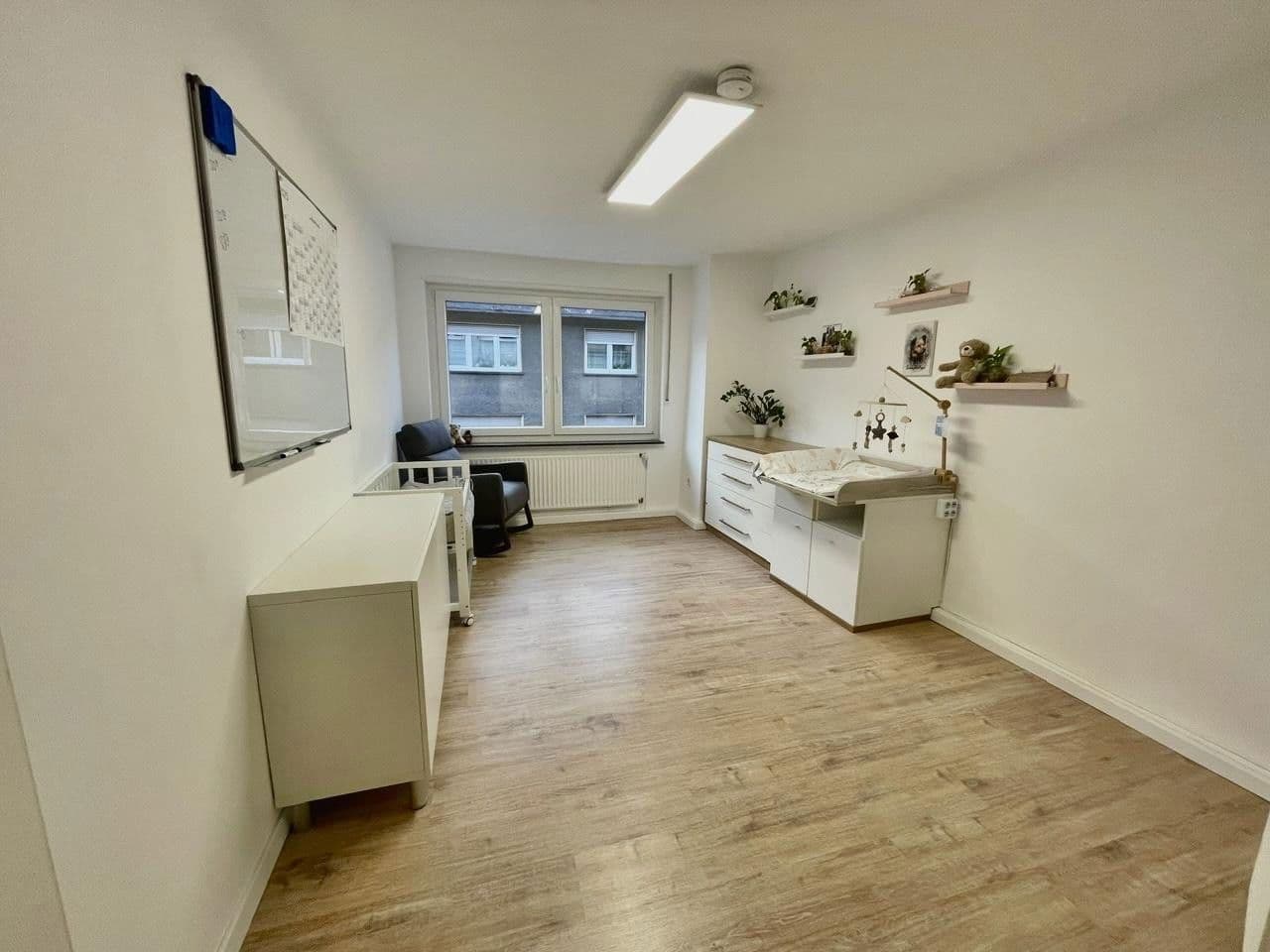 Pronájem bytu 3+1 77 m², Halbergstr. 50, Ludwigshafen, Porýní-Falc Pronájem bytu 3+1 77 m², Halbergstr. 50, Ludwigshafen, Porýní-Falc