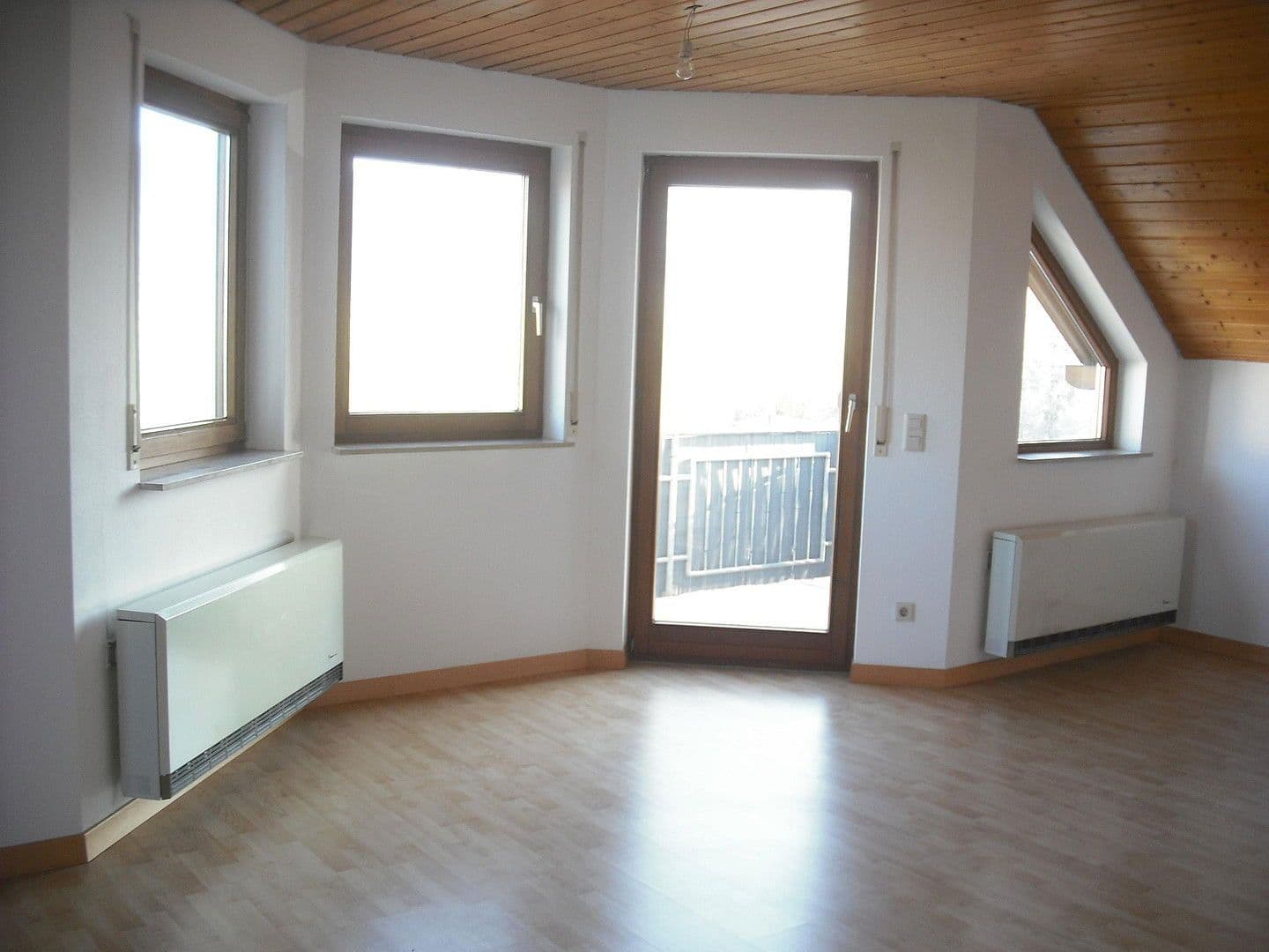 Prodej bytu 4+1 98 m², Ammerbuch, Bádensko-Württembersko Prodej bytu 4+1 98 m², Ammerbuch, Bádensko-Württembersko