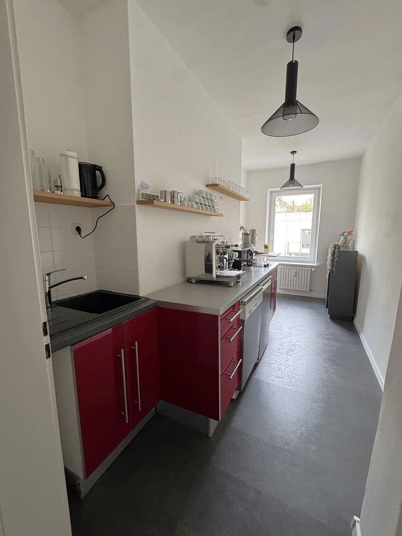 Pronájem kanceláře 90 m², Klenzestrasse 36, München, Bavorsko Pronájem kanceláře 90 m², Klenzestrasse 36, München, Bavorsko