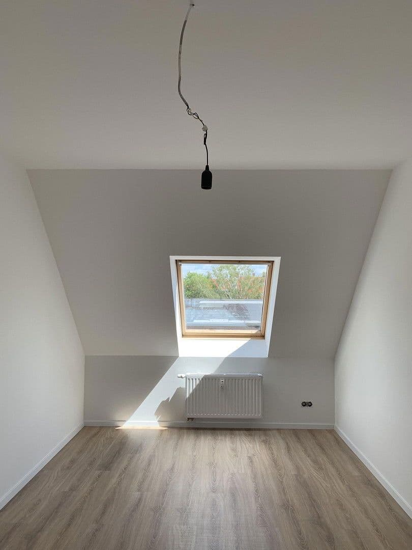 Pronájem bytu 2+1 48 m², Stieglitzstraße 105, Leipzig, Sasko Pronájem bytu 2+1 48 m², Stieglitzstraße 105, Leipzig, Sasko