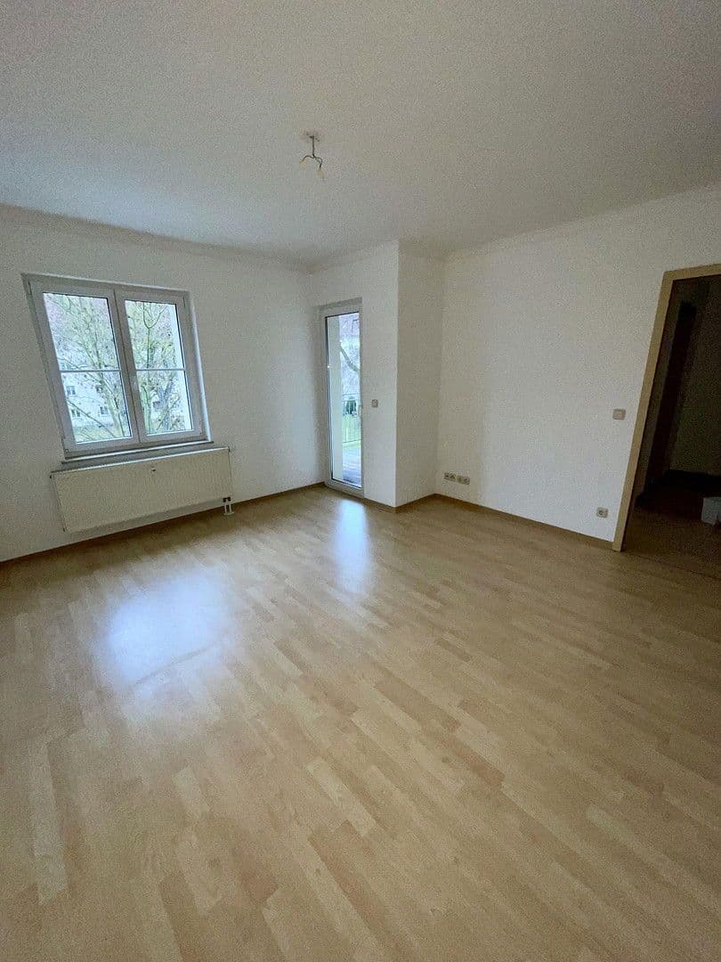 Pronájem bytu 2+1 52 m², Einsteinstraße 3, Leipzig, Sasko Pronájem bytu 2+1 52 m², Einsteinstraße 3, Leipzig, Sasko