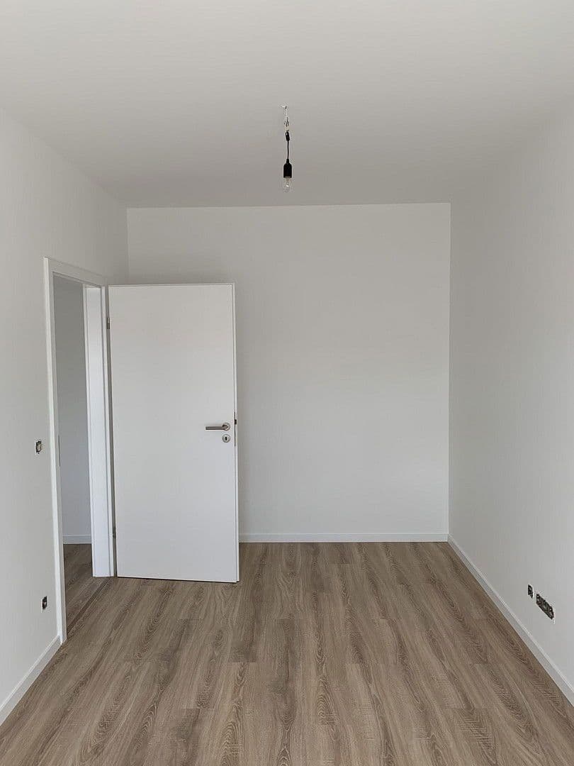 Pronájem bytu 2+1 48 m², Stieglitzstraße 105, Leipzig, Sasko Pronájem bytu 2+1 48 m², Stieglitzstraße 105, Leipzig, Sasko