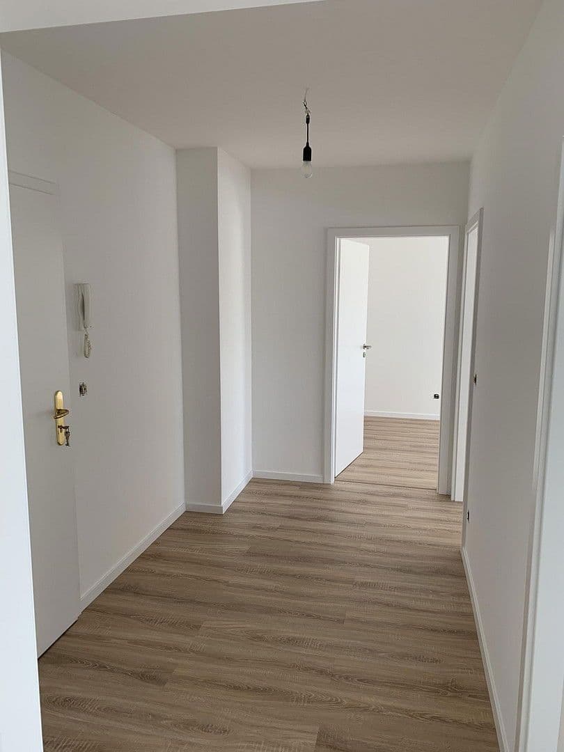 Pronájem bytu 2+1 48 m², Stieglitzstraße 105, Leipzig, Sasko Pronájem bytu 2+1 48 m², Stieglitzstraße 105, Leipzig, Sasko