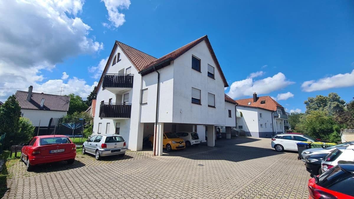 Pronájem bytu 1+1 37 m², Liebenzeller Str.3, Neuhausen, Bádensko-Württembersko Pronájem bytu 1+1 37 m², Liebenzeller Str.3, Neuhausen, Bádensko-Württembersko