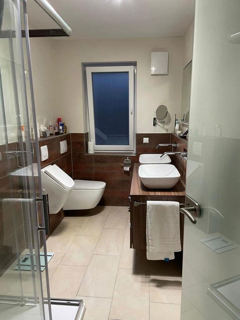 Pronájem bytu 2+kk 60 m², Wiesenweg 14, Schwalbach am Taunus, Hessen Pronájem bytu 2+kk 60 m², Wiesenweg 14, Schwalbach am Taunus, Hessen