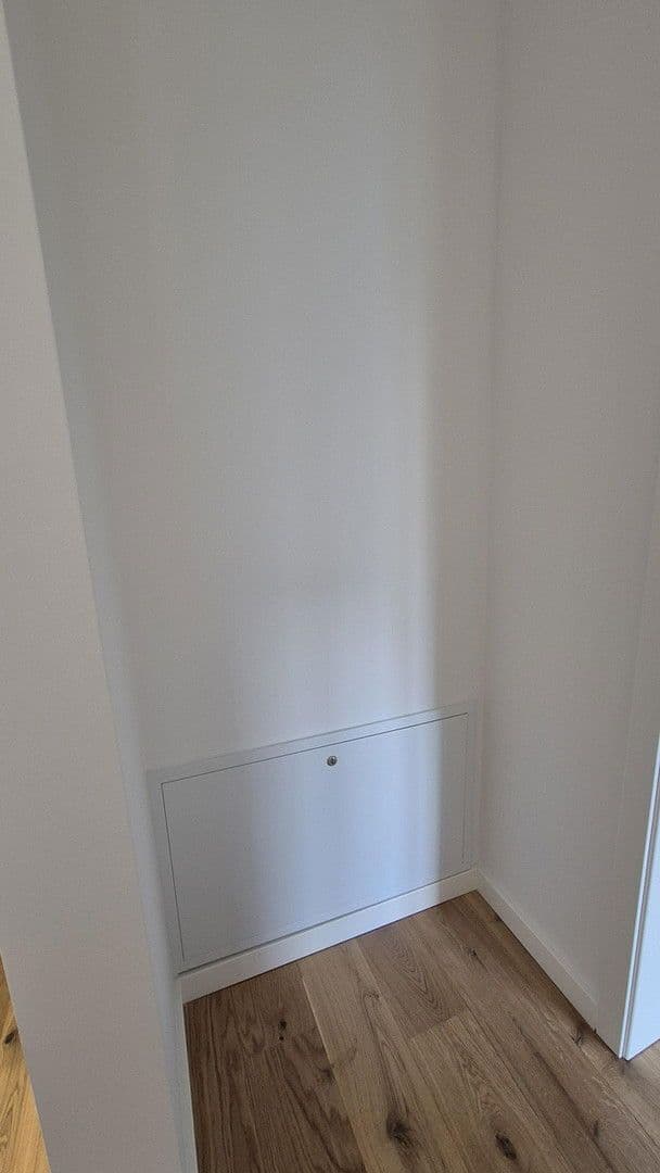 Pronájem bytu 3+1 66 m², Planegger Str. 63, München, Bavorsko Pronájem bytu 3+1 66 m², Planegger Str. 63, München, Bavorsko