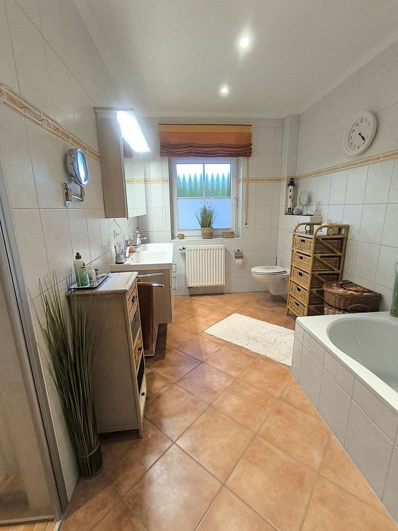 Prodej domu 132 m², pozemek 730 m², Sögel, Dolní Sasko Prodej domu 132 m², pozemek 730 m², Sögel, Dolní Sasko