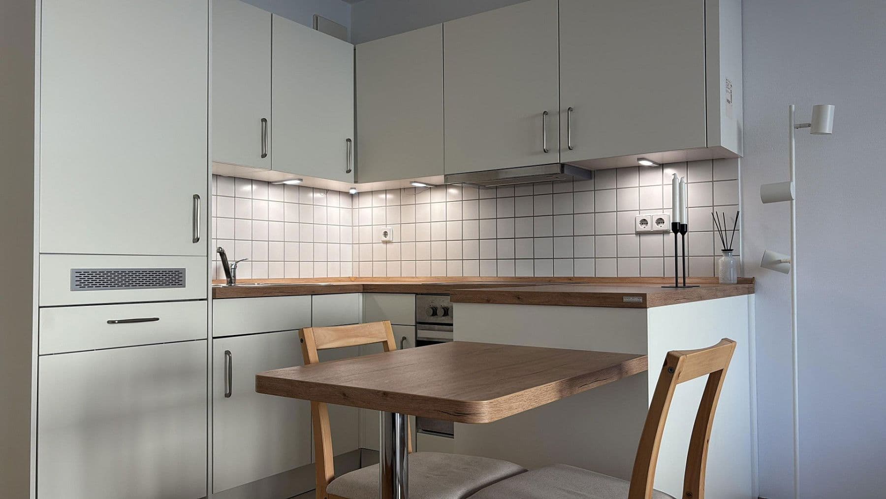 Pronájem bytu 1+1 38 m², Berlin, Berlín Pronájem bytu 1+1 38 m², Berlin, Berlín